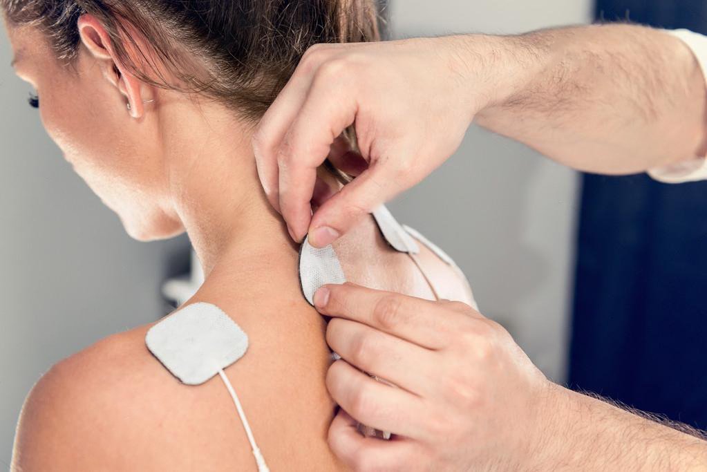 TENS Unit For Shoulder Pain – Is It Effective? – Neuragenex