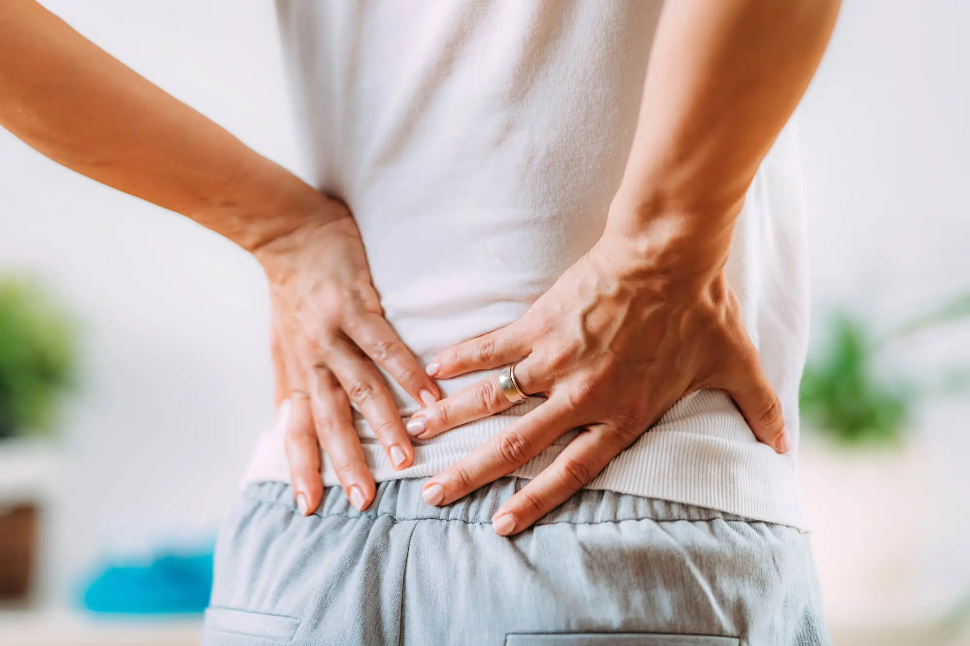 What Causes Sciatica and Buttock Pain? – Neuragenex